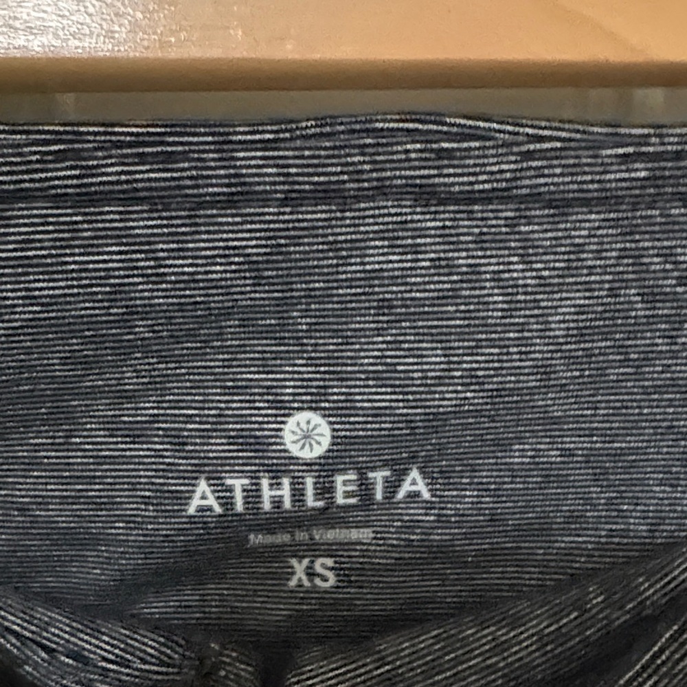 Athleta Gray High-Waisted Leggings - Picture 6 of 13